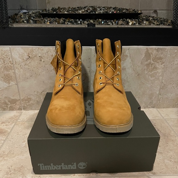 Timberland 6” Waterproof Classic Boots Men’s 15 - Picture 3 of 8